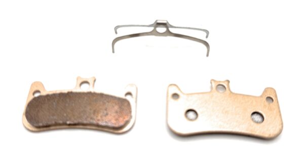 Bike brake pads sintered for  Formula Cura 4. The Bicycle Replacement Part for OEM Brakes for high Braking Power and Quiet Stops.